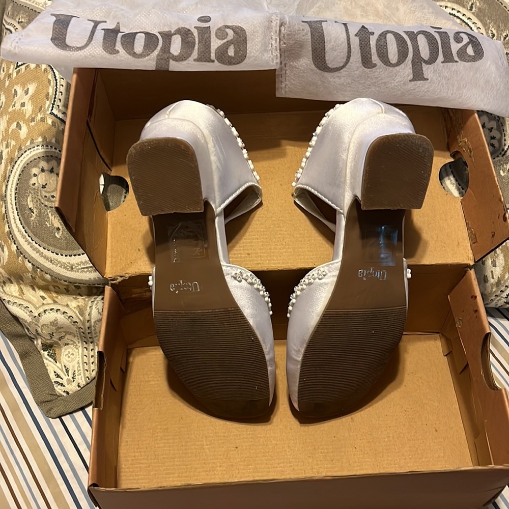 Communion Shoes - Picture 4 of 5